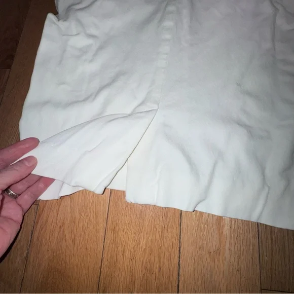 Banana Republic White Pencil Stretch Skirt - Clean Tailored Silhouette petite 0 - Picture 6 of 12